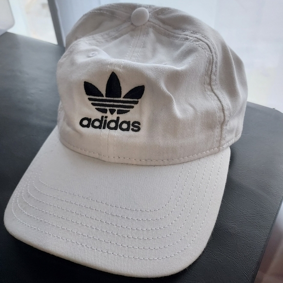 Adidas White Relaxed Strap Back Hat - Picture 1 of 8